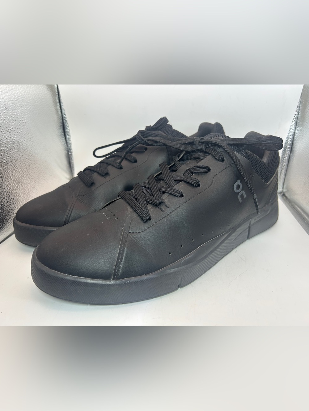 On Cloud Shoes Sneakers Mens The Roger Advantage Size 13 Triple Black Athletic - Picture 7 of 16